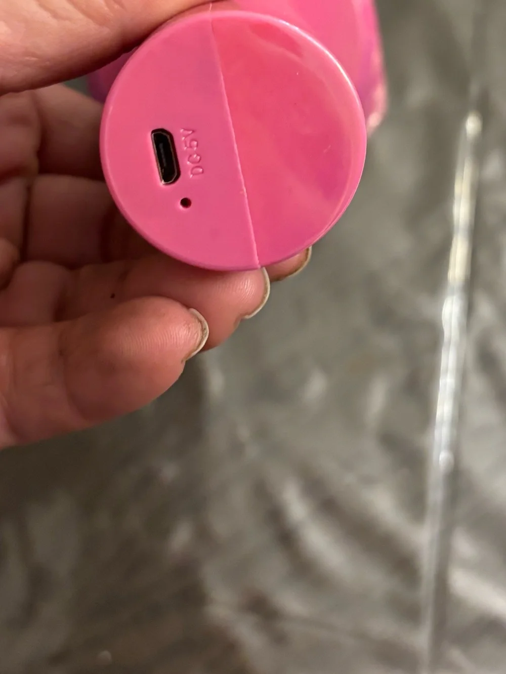 Portable Pink Wireless Karaoke Microphone with Built-In Speaker